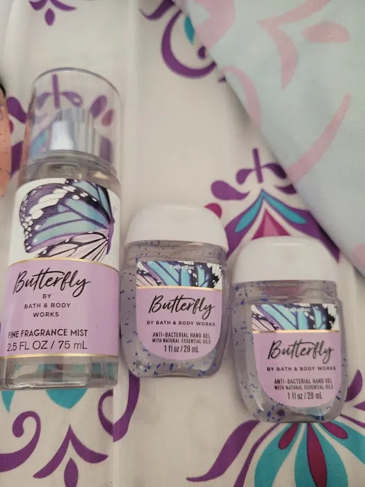 Bath & Body Works 4