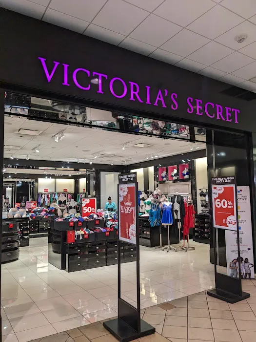 Victoria's Secret & PINK by Victoria's Secret 4