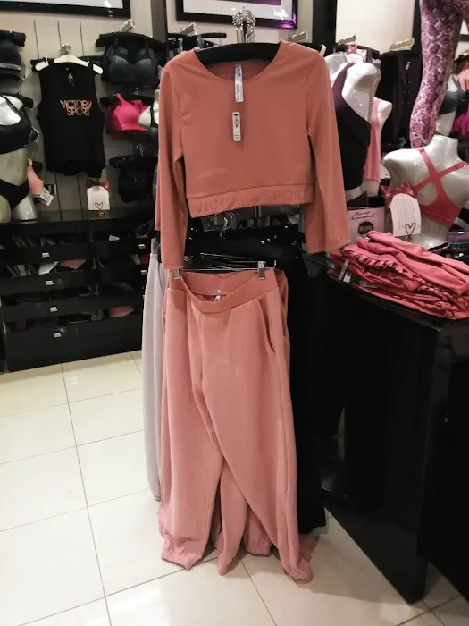 Victoria's Secret & PINK by Victoria's Secret 5