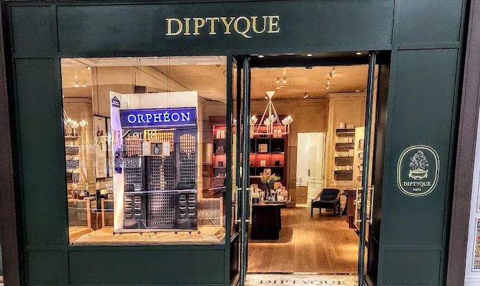 Diptyque Short Hills 2