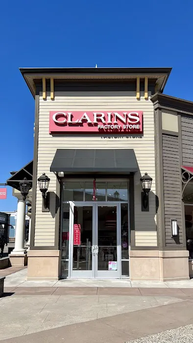 Clarins Factory Store 5