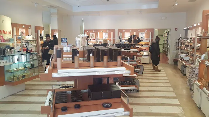 The Cosmetics Company Store 3