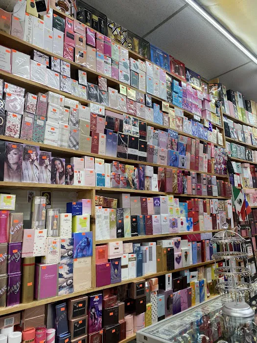 FRAGRANCE JEWELRY & MORE 1