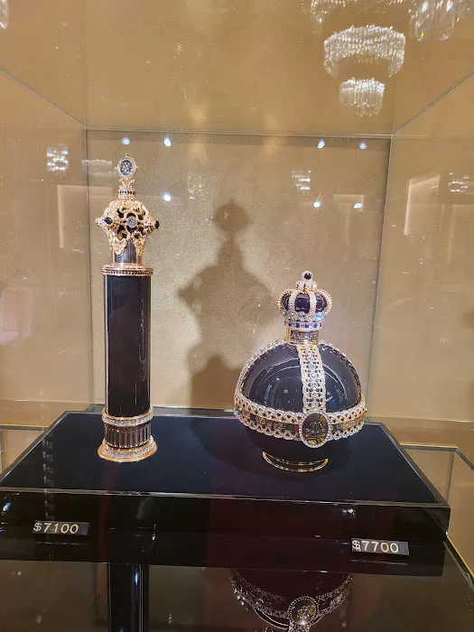 Amaffi Perfume House - New York Boutique 1