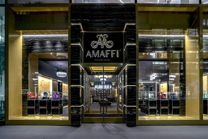 Amaffi Perfume House - New York Boutique 6