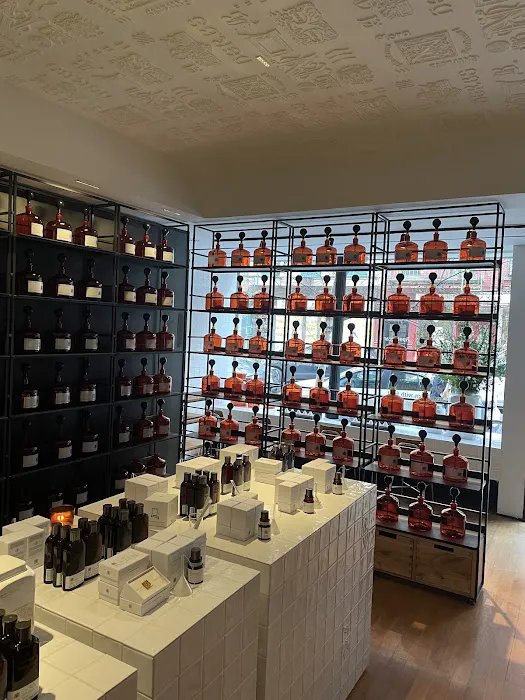 The Naxos Apothecary 5