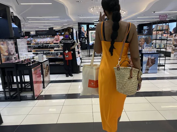 SEPHORA 4