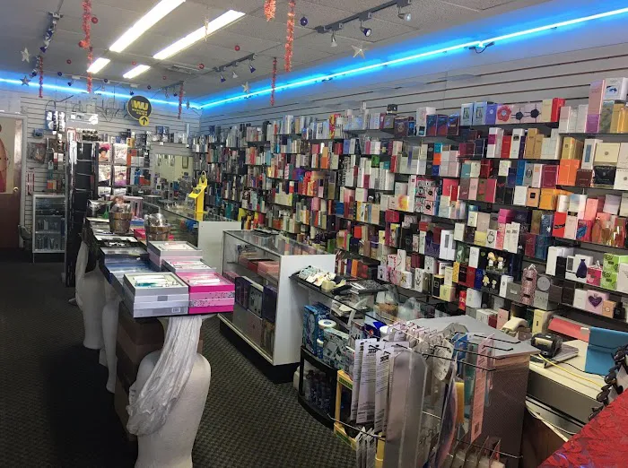 Perfume Outlet Ittra Inc. 8