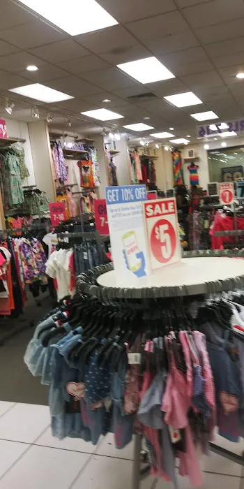 Rainbow Shops 8
