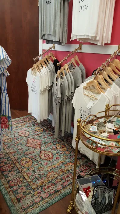 AnnaCraig Boutique 4