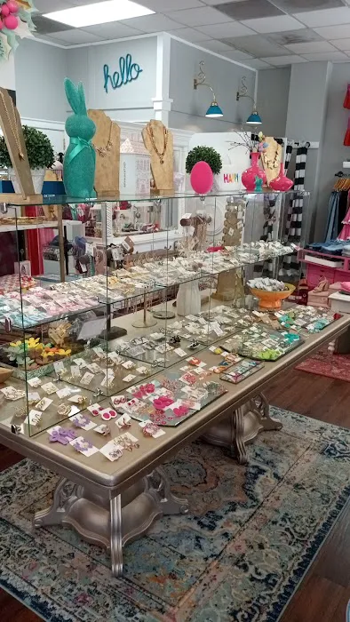AnnaCraig Boutique 5