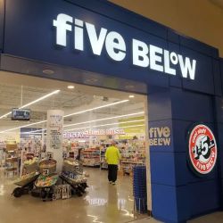 Five Below ico