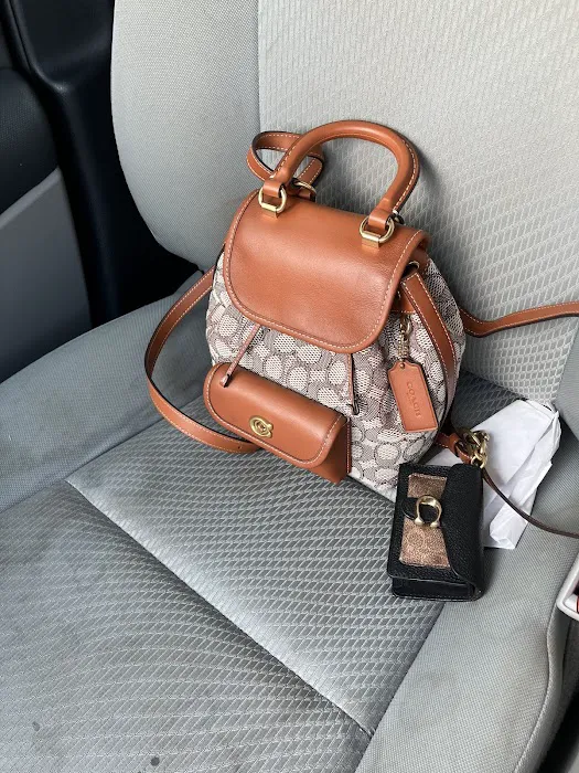 COACH 8