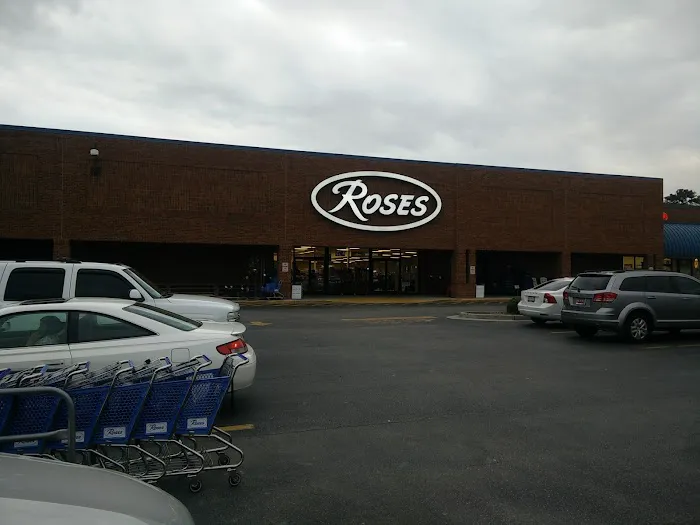 Roses Discount Store 0