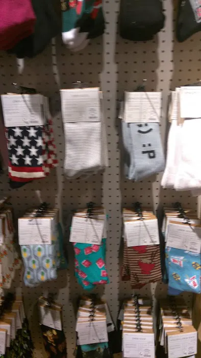 Urban Outfitters 8