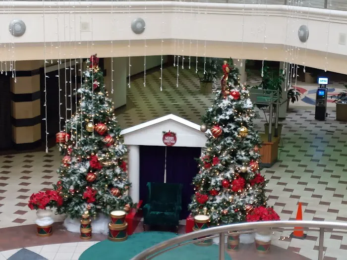Macy's 0
