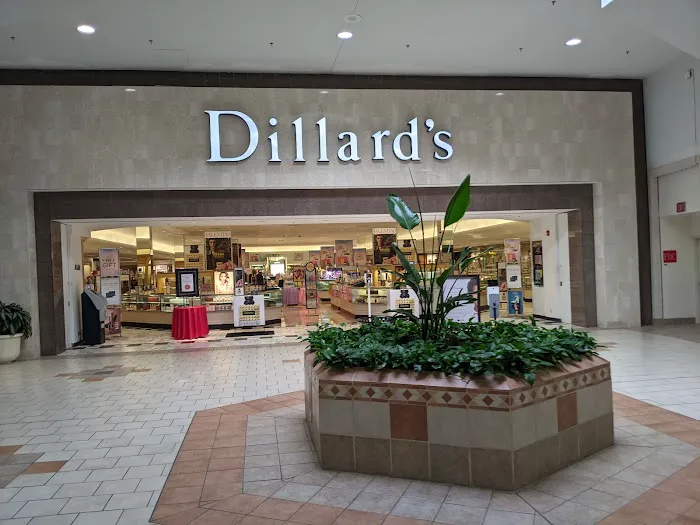 Dillard's 1