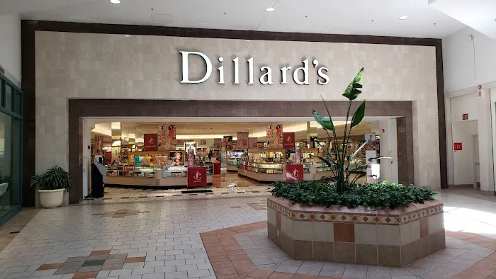 Dillard's 4