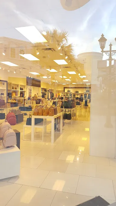 Michael Kors Outlet 4