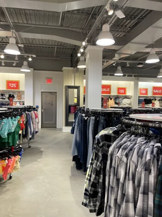 American Eagle & Aerie 7