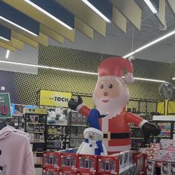 Five Below ico