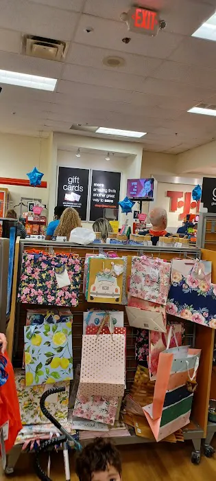 T.J. Maxx 7