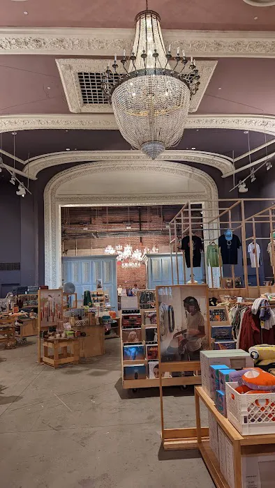 Urban Outfitters 3