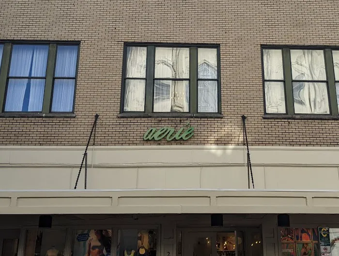 Aerie Store 0