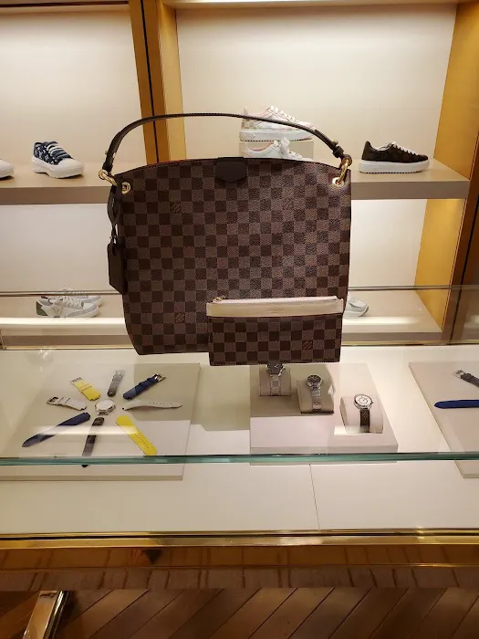 Louis Vuitton Charleston 6