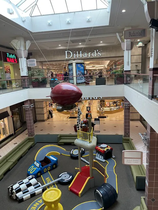 Dillard's 4