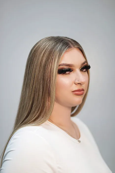 KLuxeAllure 4