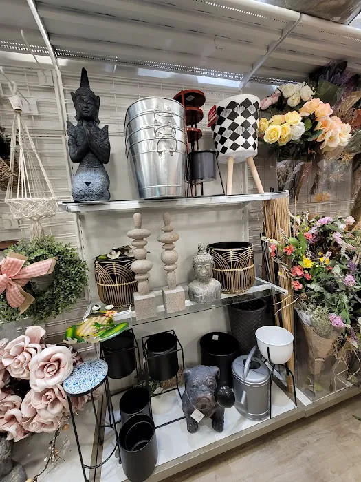 HomeGoods 6