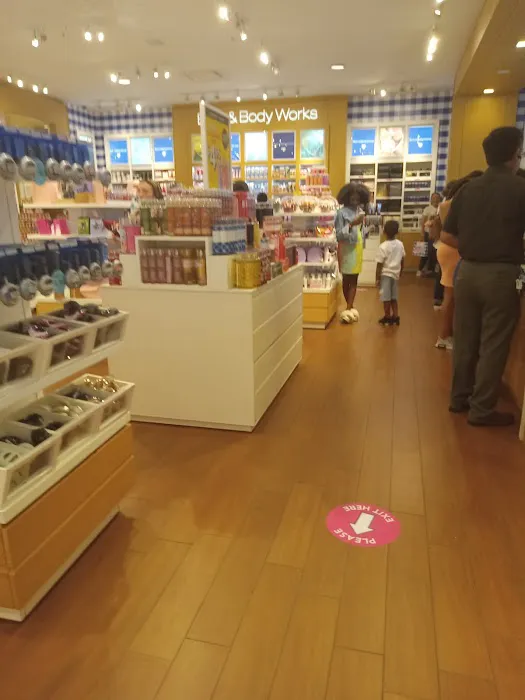 Bath & Body Works 0