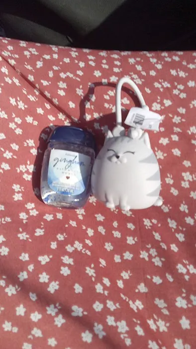 Bath & Body Works 4