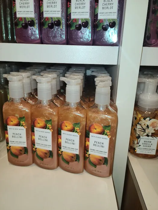 Bath & Body Works 6