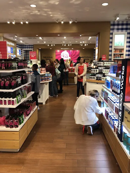 Bath & Body Works 7