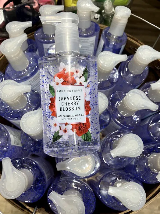 Bath & Body Works 8