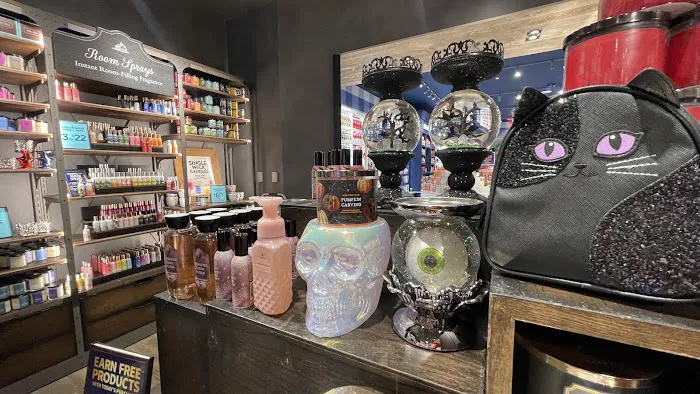 Bath & Body Works 0