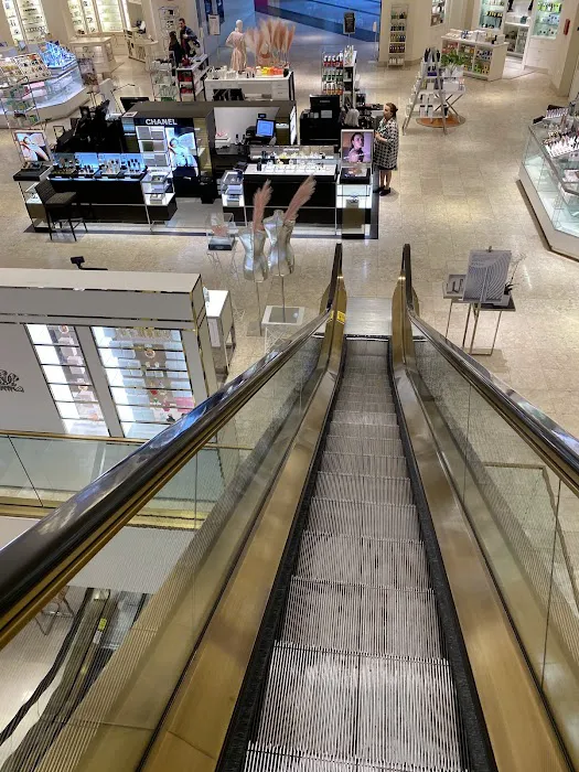 Neiman Marcus 1