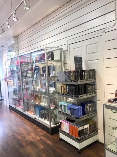 Perfumania 9