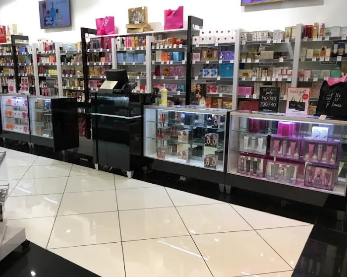 Perfumania 8
