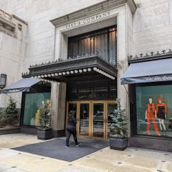 Saks Fifth Avenue ico