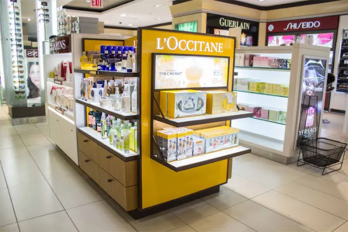Diplomatic Duty Free Shops of New York 2