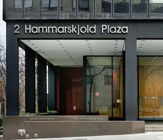 Diplomatic Duty Free Shops of New York 3