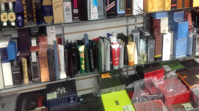 Perfume Factory Outlet 1
