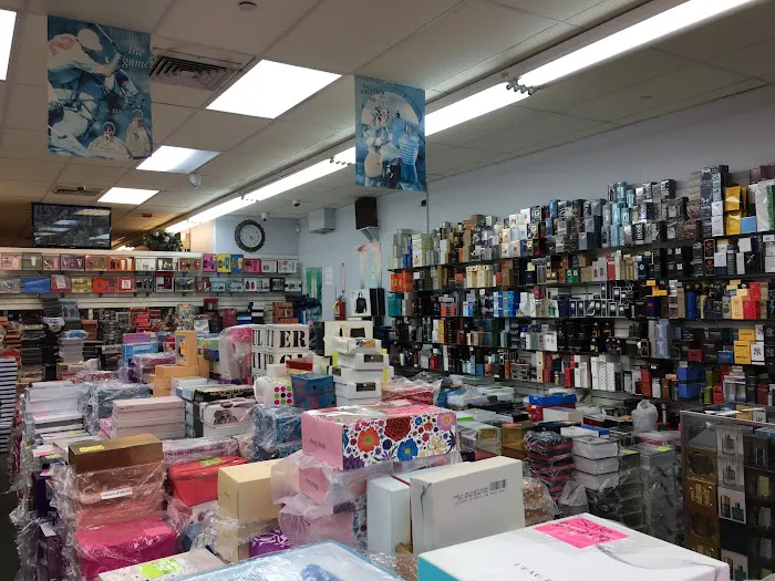Perfume Factory Outlet 3