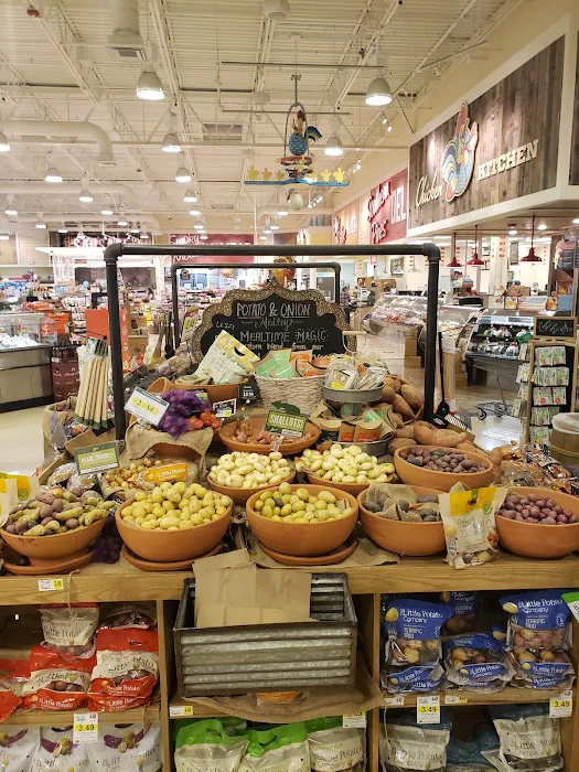 Lowes Foods of Southern Pines 3