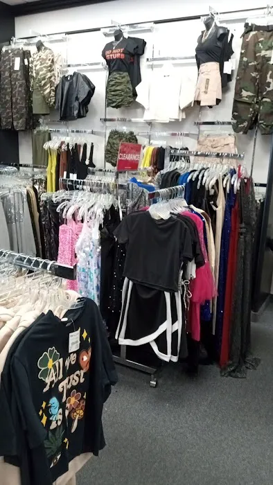 It's Fashion 9