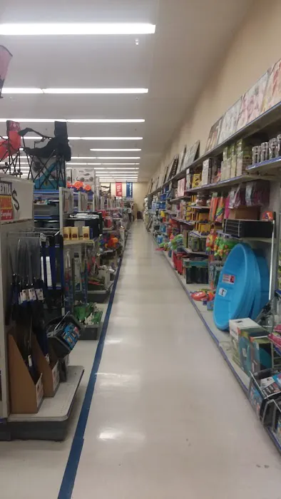 Roses Discount Store 5
