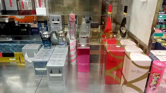 Perfume OUTLET Store 1